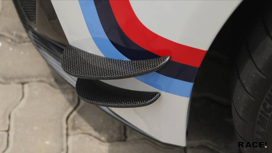 Детали экстерьера BMW M4 Coupe by Vorsteiner and RACE! 2017 года  (фото 6 из 9)